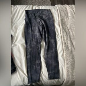 Lululemon leggings, grey, short - end above ankle